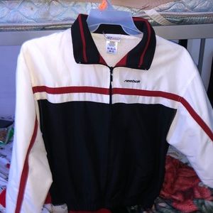 Is not actual size it’s like a Medium